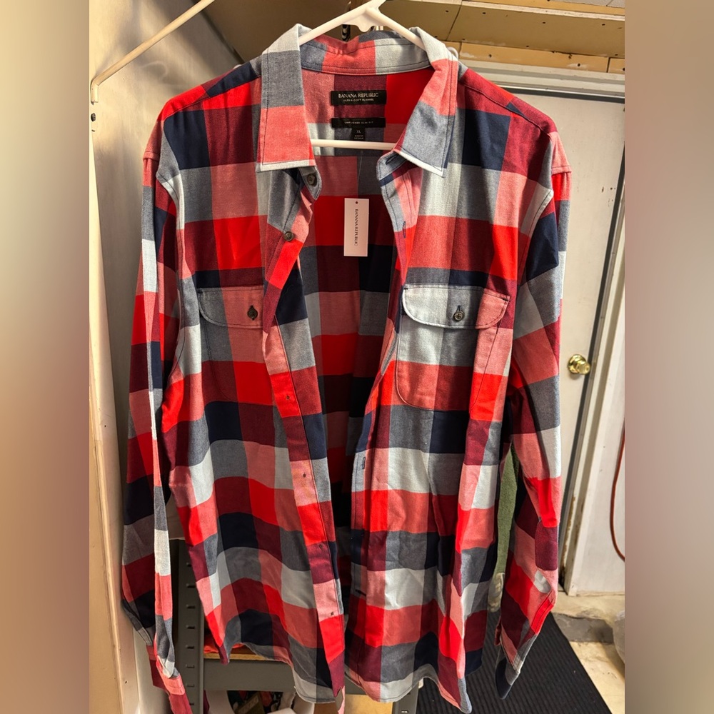 Banana republic button up flannel size XL